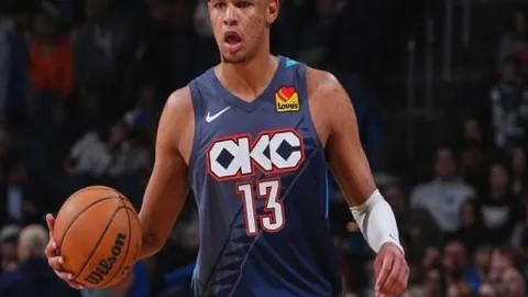 本泽马谈C罗最佳历史观：我更倾心大罗的传奇故事