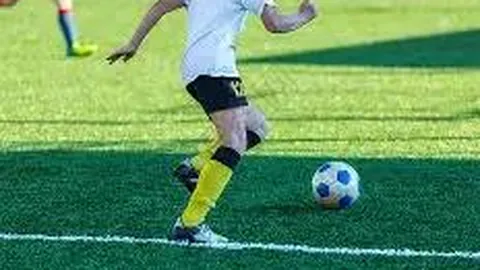 东北冰雪产业借亚冬会迈向腾飞2025-01-14